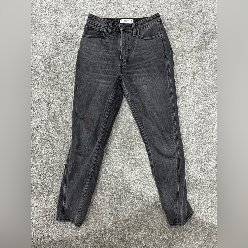 Abercrombie & Fitch Women’s Black Jeans- like new
